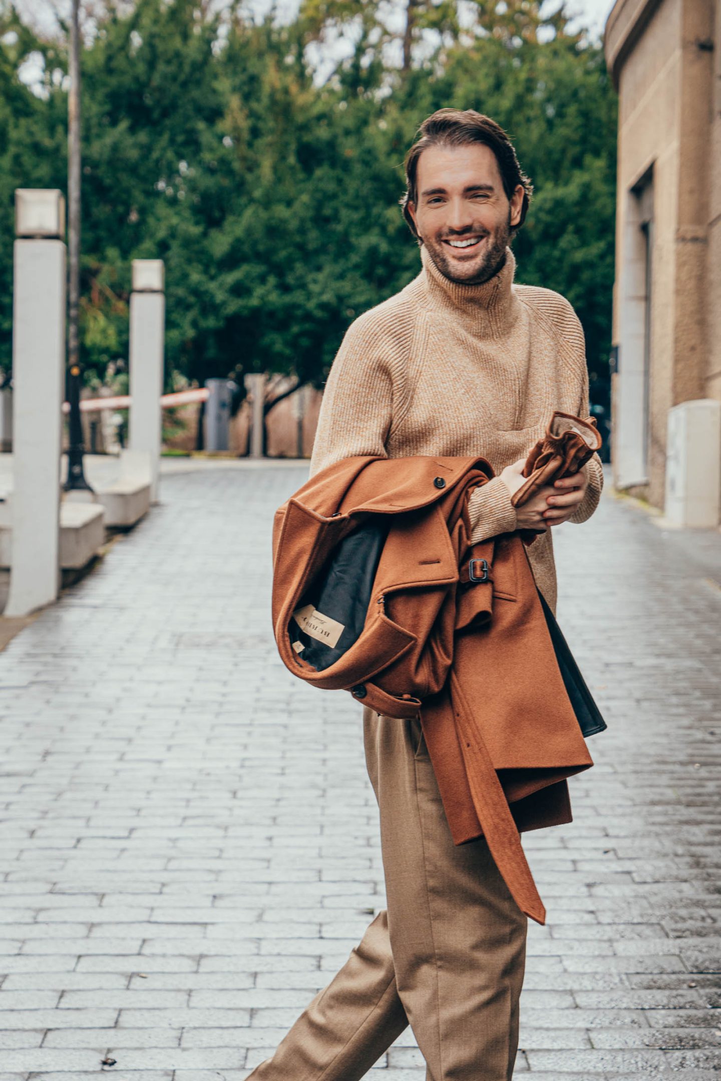 AIDA BARNI: Feel the Finest Cashmere from the Heart of Italy... - Mr.M ...